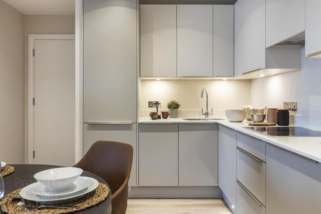Central, Luxury & Views Appartamento